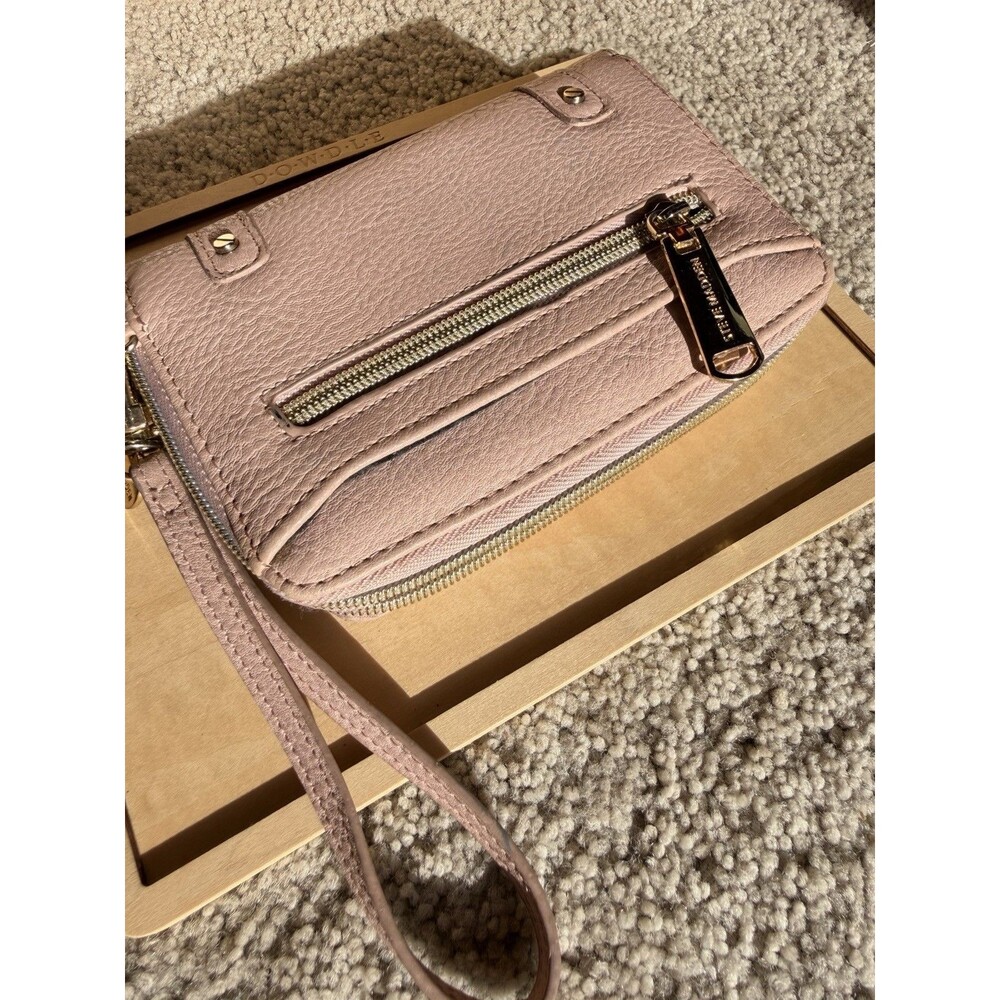 Steve Madden Petal Pink TexturedZip Around Wristlet Wallet